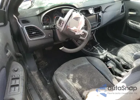 2013 Chrysler 200 Limited z USA, uszkodzony, nr VIN 1C3CCBCG7DN599775